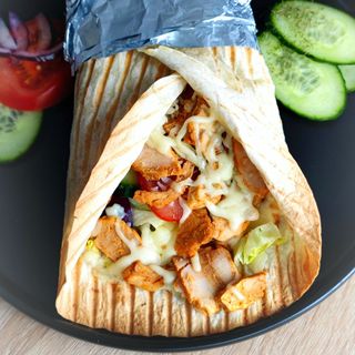 TORTILLA z kurczakiem - duża