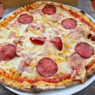 Pizza Carnivora 