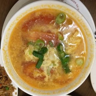 Sopa De Tomate Con Huevo