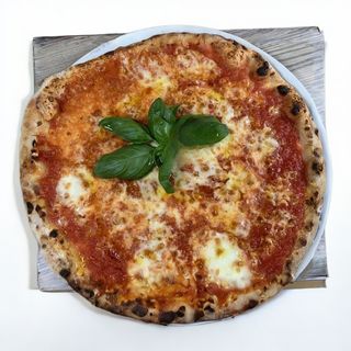 Margherita con bufala