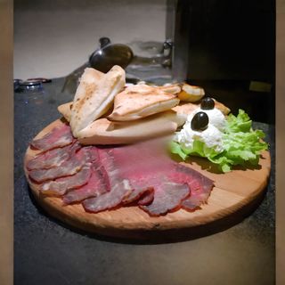 Uštipci sa suhim mesom