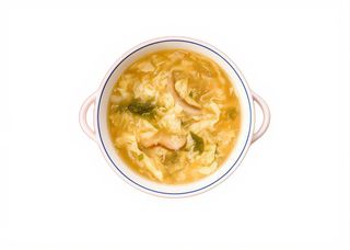 sopa de huevos revueltos