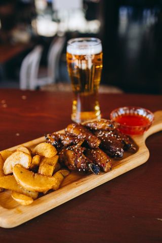 Pileća krilca u BBQ sosu