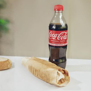 Medium Chicken Shawarma + two sausages + 50cl PET Drink