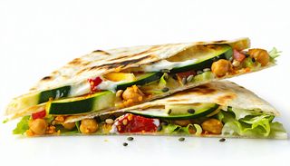 Piadina con verdure grigliate miste, lattuga