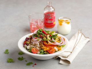 Vietnamita Salad (contiene crustáceos)