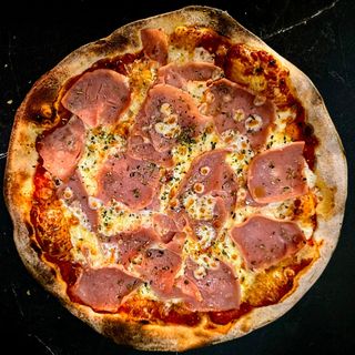 Pizza Prosciutto (Mediana)
