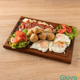 Veliki domaćinski doručak