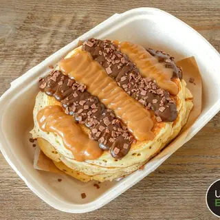 PANQUECA C/ GELADO E TOPPINGS (3 UNI)