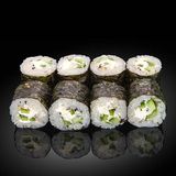 Хосомаки краставица и филаделфия (8 бр - 115 гр)