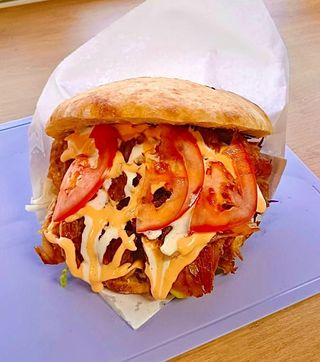 Kebab pui chifla