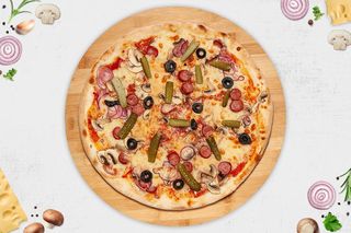 Піца Мисливська з сирним бортиком (30см/630г)