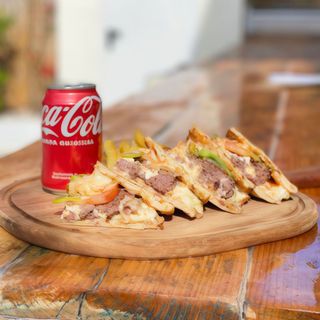 Menú hamburguesa Casa Feta