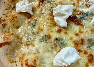 Pizza Quattro Formaggi Ø 30cm