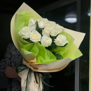 11 роз "Аваланч"