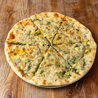 ფხლოვანი ყველით