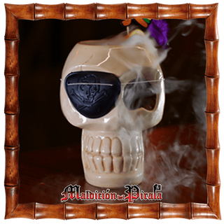 Cóctel Maldición Del Pirata Con Alcohol