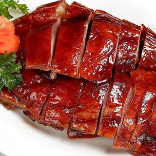 Pato Asado Al Estilo Cantonés