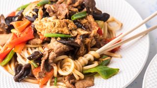 босо лагман с грибами