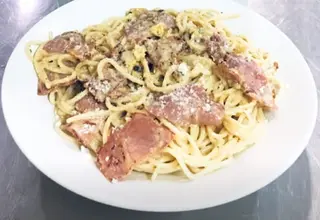 Espagueti A La Carbonara