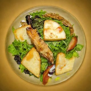 Салат Халуми