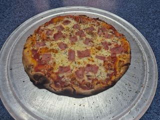 Pizza de massa italiana de 30cm , con dos sabores al gusto 