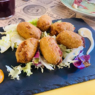 1/2 De Croquetas De Rabo De Toro (6 Uds.)