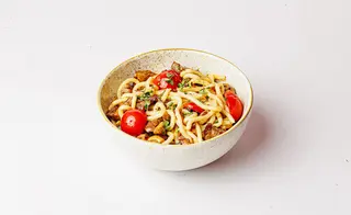 ASIAN NUDLE BEEF SUPREME