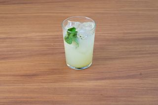 Лимонада круша и джинджифил