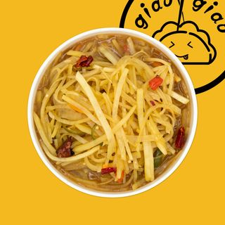  5. Insalata di patate in salsa piccante - piatto freddo