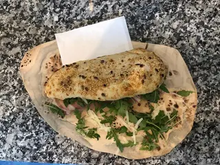Bresaola sendvič