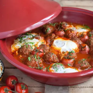 Tajin kefta con huevo