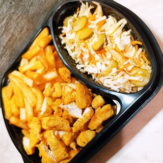 Гірос в тарілці