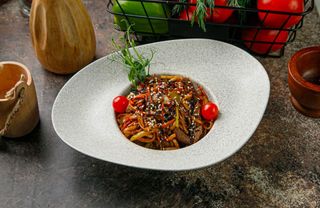 Wok с говядиной (340г)