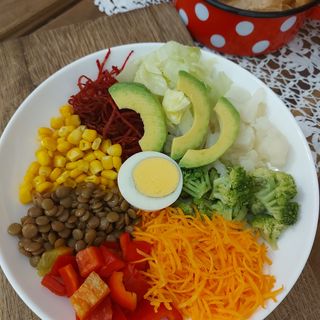 Napravi sam svoju salatu-mala salata