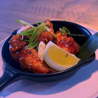 Alitas De Pollo Con Barbacoa Agridulce (7 Pzs.)