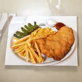 Cachopo casero XL (700gr APROX) con patatas