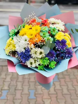 8.ფერადი გვირილები
