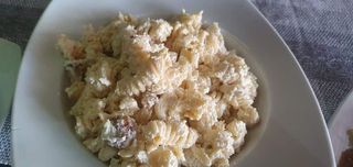 Macaroane cu branza si slănină 