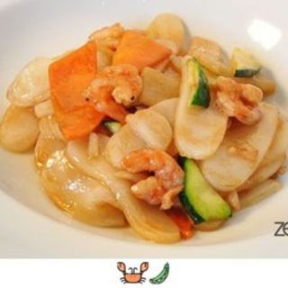 253. Gnocchi di riso con gamberi