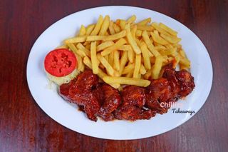 Chips & Chicken Wings (5Pcs)