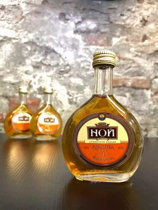 Կոնյակ Նոյ Առասպել 3*0,05լ +5* 0,05լ , , հատ