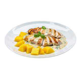 55. Pollo Con Nata Con Almendras Y Pulpa De Mango