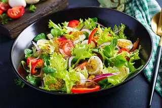 Salada Mista Quente