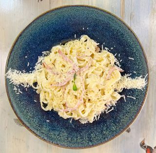 კარბონარა