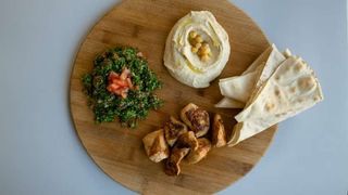 CHICKEN TAOUK PLATTER