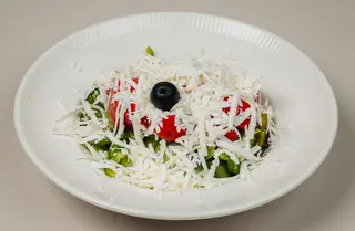 74. Салата шопска