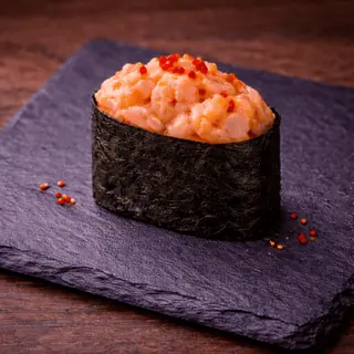 Гункан з лососем (3шт./120г)
