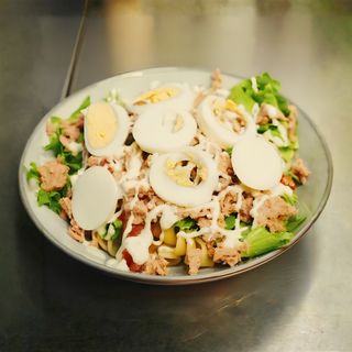 Salada de Atum e Ovo