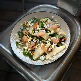 Салат  з Грушею та лососем 